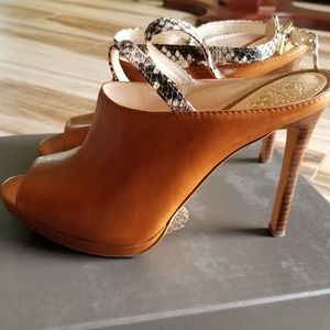 Vince Camuto mule